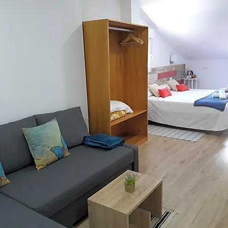 Guest house Nevandi *